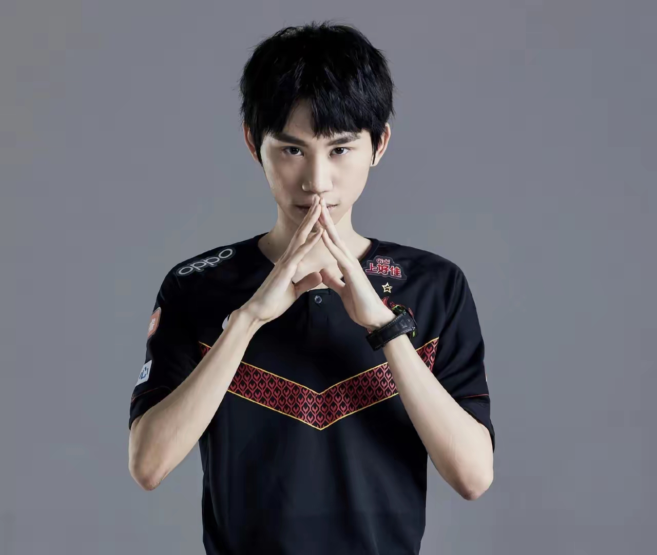 Doinb回归赛场，高光表现首场状态亮眼，G2观众沸腾！